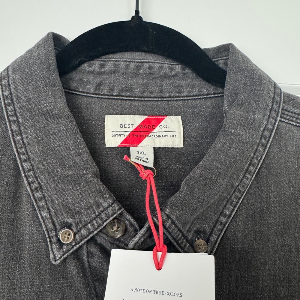 Duluth Trading Co Charcoal Gray Casual Button-Down Shirt